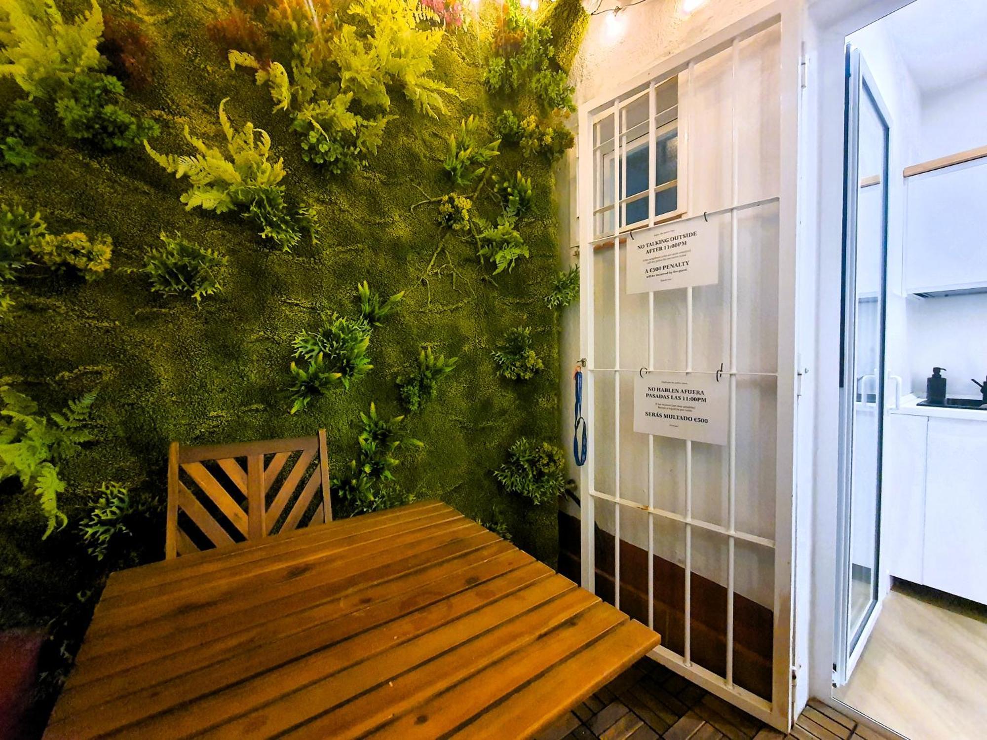 Rentadore Lavapies Studio Appartement Madrid Buitenkant foto